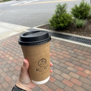 Bean Bliss Coffee Bar - Bee Sting Latte - Coffee & Tea Near Me - Salem, Virginia