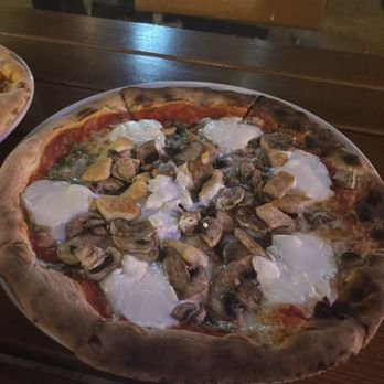 Spris Artisan Pizza - Midtown - Pizza - Pizza Near Me - Miami, Florida Spris Artisan Pizza - Midtown - Pizza - Pizza Near Me - Miami, Florida