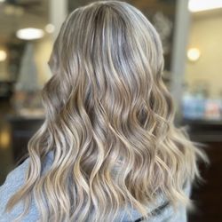 Stages Salon & Day Spa
