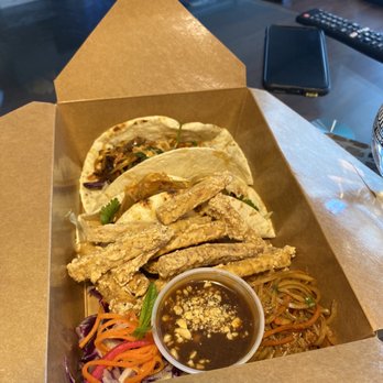 Dzo Viet Eatery - Combo #3 with taco, taro fries and papaya salad only for takeout ! - Vietnamese Near Me - Toronto, Ontario