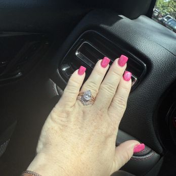 Friendly Nails - Nail Salons Near Me - Kailua, Hawaii