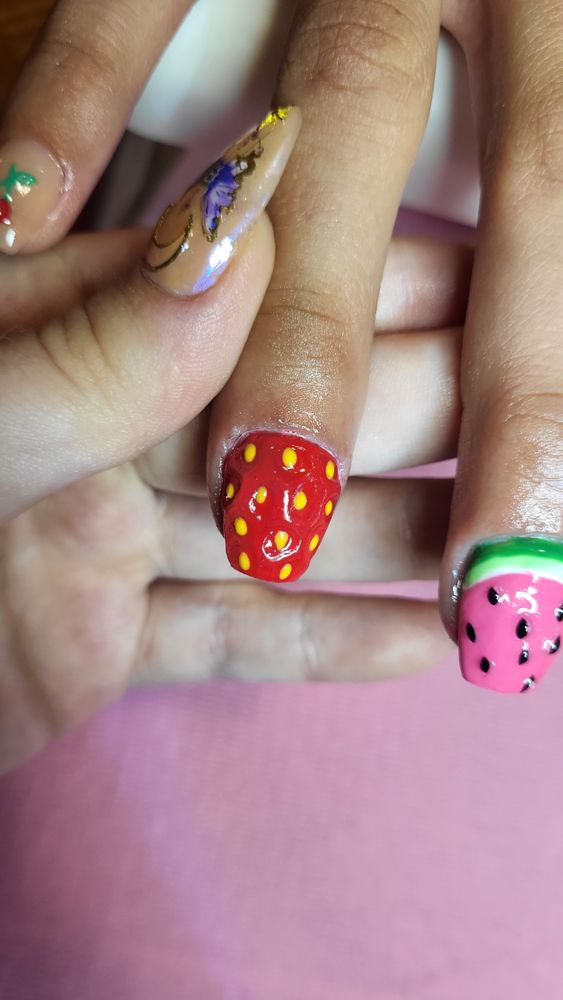 Trxppys Nail Studio Logo
