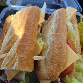 Lee's Sandwiches - Turkey blt - Coffee & Tea Near Me - Gardena, California