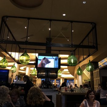 Spago Trattoria E Pizzeria - Interior - Italian Near Me - Windsor, Ontario Spago Trattoria E Pizzeria - Interior - Italian Near Me - Windsor, Ontario