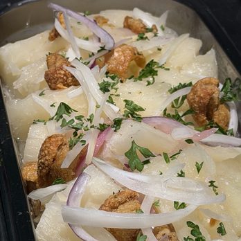 El Sarten Restaurant & Lounge - Cuban Near Me - Hialeah, Florida