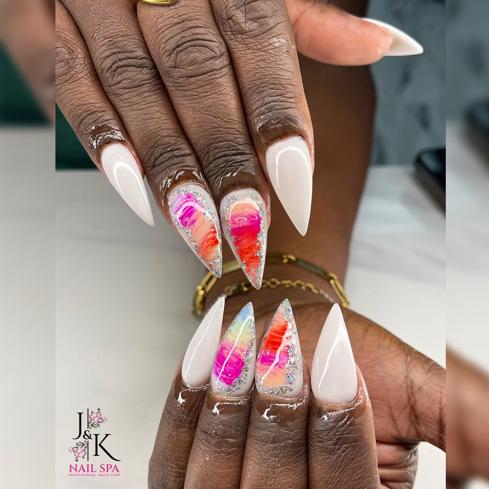 J&K Nail Spa Logo