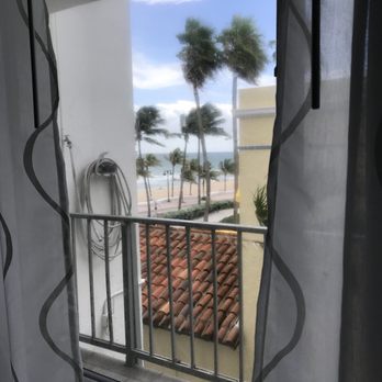 Snooze - The view from our window - Hotels Near Me - Fort Lauderdale, Florida Snooze - The view from our window - Hotels Near Me - Fort Lauderdale, Florida
