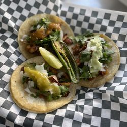 Grillos Tacos - Pastor tacos with the three different sauces