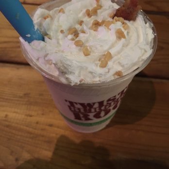 Twisted Root Burger - Fat Elvis with bacon and peanuts - Burgers Near Me - Waco, Texas Twisted Root Burger - Fat Elvis with bacon and peanuts - Burgers Near Me - Waco, Texas