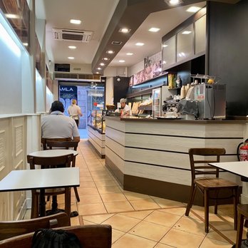 El Mos - Bakeries Near Me - Barcelona, B El Mos - Bakeries Near Me - Barcelona, B