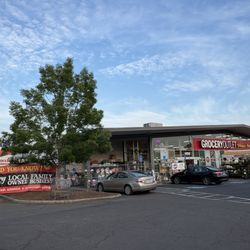 Grocery Outlet