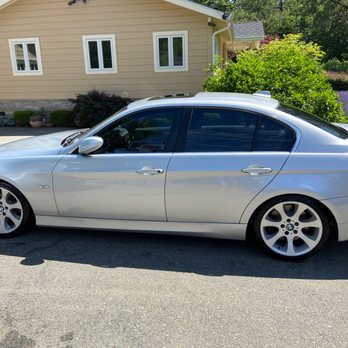 Hines Mobile Detailing - Our BMW is a 2006 with almost 200,000 miles and it looks like new thanks to Robert - Auto Detailing Near Me Hines Mobile Detailing - Our BMW is a 2006 with almost 200,000 miles and it looks like new thanks to Robert - Auto Detailing Near Me
