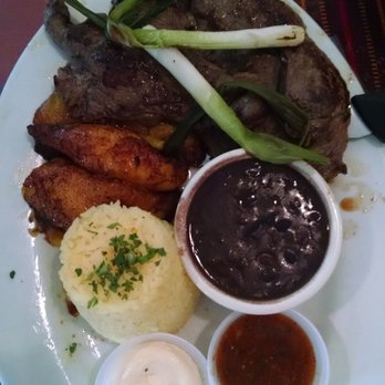 El Lucerito - Giant Flank steak - Latin American Near Me - San Rafael, California El Lucerito - Giant Flank steak - Latin American Near Me - San Rafael, California