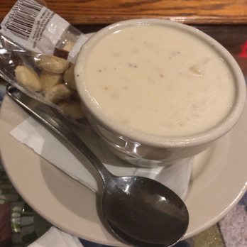 Side Street Cafe - Clam chowder - American Near Me - Bar Harbor, Maine Side Street Cafe - Clam chowder - American Near Me - Bar Harbor, Maine