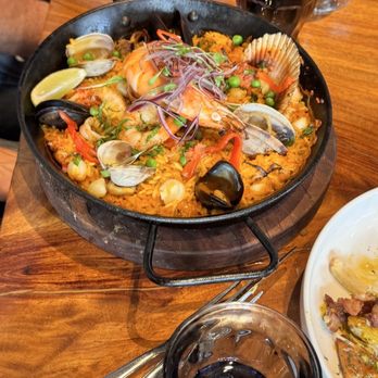 Limón - Paella with seafood - Peruvian Near Me - Mountain View, California Limón - Paella with seafood - Peruvian Near Me - Mountain View, California