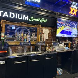 Stadium Sports & Grill - Bar