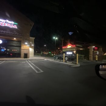 Starbucks - Coffee & Tea Near Me - San Jacinto, California