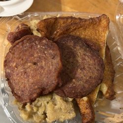 Perez Grocery & Deli - Mangu y salchichone