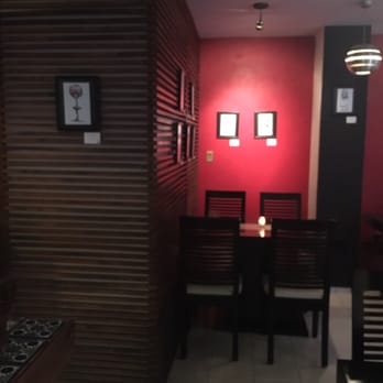 Piloncillo y Cascabel - El interior - Diners Near Me - México, D.F., DIF Piloncillo y Cascabel - El interior - Diners Near Me - México, D.F., DIF