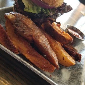 Bosscat Kitchen & Libations - The boss cat burger chef's choice - Bars Near Me - Orange, California Bosscat Kitchen & Libations - The boss cat burger chef's choice - Bars Near Me - Orange, California