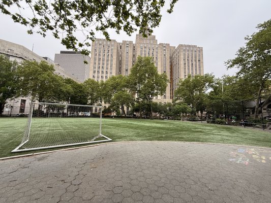 Columbus Park by null