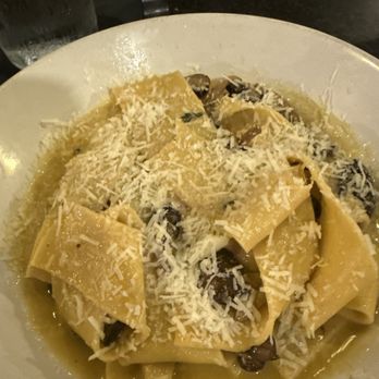 Camille's - Pizza Near Me - oakland park, Florida