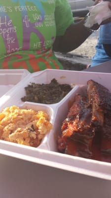 Crazy Ron's BBQ by null