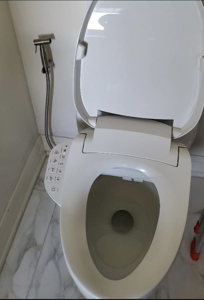 Slide of Jayleen Richardson Plumbing