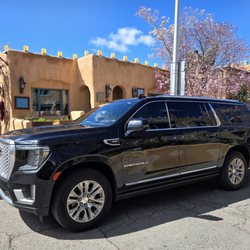 New Mexico Black Car Service - Private Airport Transportation