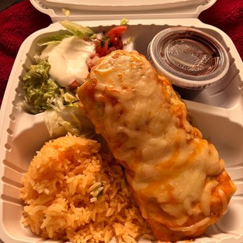 El Rinconcito Cafe - Shredded Chicken Burrito - Salvadoran Near Me - Washington, DC, District of Columbia El Rinconcito Cafe - Shredded Chicken Burrito - Salvadoran Near Me - Washington, DC, District of Columbia