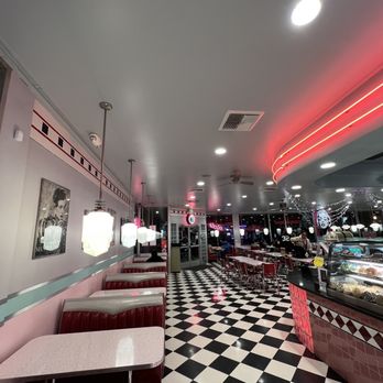 Rick's Dessert Diner - Desserts Near Me - Sacramento, California Rick's Dessert Diner - Desserts Near Me - Sacramento, California