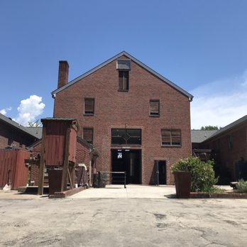 Copper Fox Distillery - Distilleries Near Me - Williamsburg, Virginia
