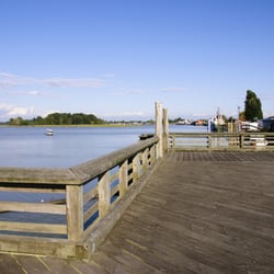 Wellington Point Park - The dock at Wellington Park