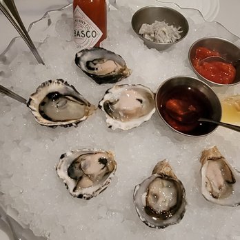 Seaside Provisions - Yummilicious oysters! - Tapas/Small Plates Near Me - North Vancouver, British Columbia