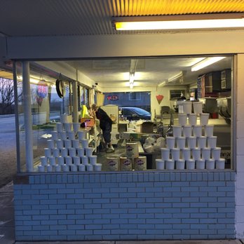 Della’s Frozen Custard - Nice display - Ice Cream & Frozen Yogurt Near Me - Natrona Heights, Pennsylvania Della’s Frozen Custard - Nice display - Ice Cream & Frozen Yogurt Near Me - Natrona Heights, Pennsylvania