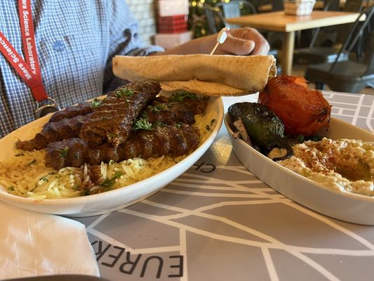 Abu Kabab by null