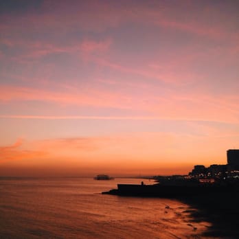 Brighton Pier - view at sunset! - Landmarks & Historical Buildings Near Me - Brighton, BNH