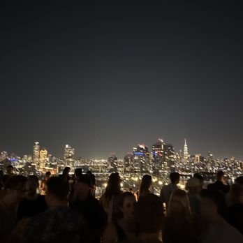 Westlight - Rooftop vibes - Tapas/Small Plates Near Me - Brooklyn, New York Westlight - Rooftop vibes - Tapas/Small Plates Near Me - Brooklyn, New York