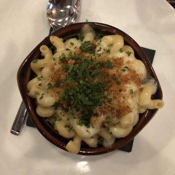 Water Tower Kitchen - Bacon Garlic Mac and Cheese - New American Near Me - Campbell, California Water Tower Kitchen - Bacon Garlic Mac and Cheese - New American Near Me - Campbell, California