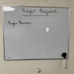 Main St Bakery - The customers pray for customers here.