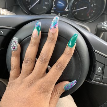Tara's Nails and Spa - Nail Salons Near Me - Jacksonville, Florida Tara's Nails and Spa - Nail Salons Near Me - Jacksonville, Florida