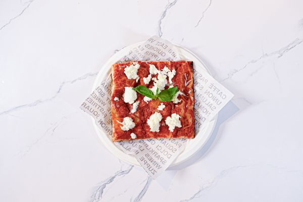 La Pizza by Tarallucci e Vino by null