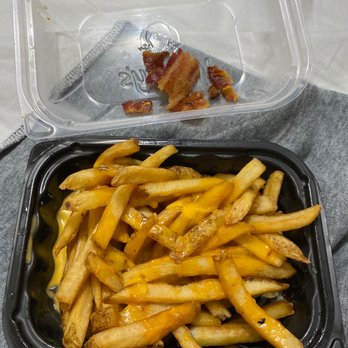 Wendy's - Bacon cheese fries. - Fast Food Near Me - Brooklyn, New York Wendy's - Bacon cheese fries. - Fast Food Near Me - Brooklyn, New York