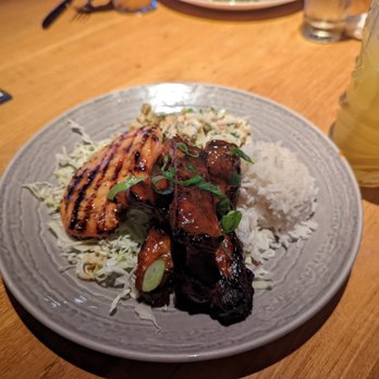 Duke's La Jolla - Rib & Chicken plate - New American Near Me - La Jolla, California