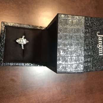 Jangmi - Ring in box - Jewelry Near Me - New York, New York