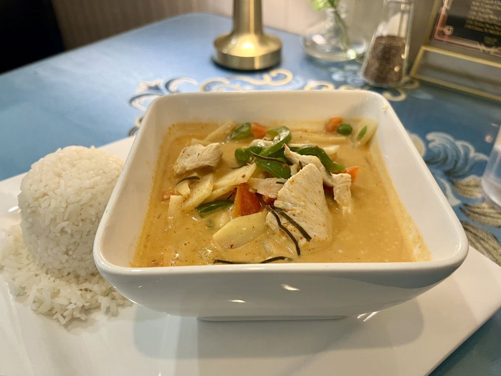 Thai Cafe Logo