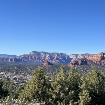 Airport Mesa - Hiking Near Me - Sedona, Arizona Airport Mesa - Hiking Near Me - Sedona, Arizona