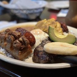 Casa Colombia - Bandeja Paisa Tipica Antioquena 3PD