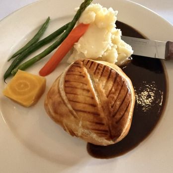 CF Food Kitchen - Beef Wellington - New American Near Me - Granada Hills, California CF Food Kitchen - Beef Wellington - New American Near Me - Granada Hills, California