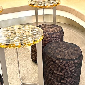 SIGH - Cork seats and bottle cap tables. I mean, how can you not love this????? - Champagne Bars Near Me - Sonoma, California SIGH - Cork seats and bottle cap tables. I mean, how can you not love this????? - Champagne Bars Near Me - Sonoma, California